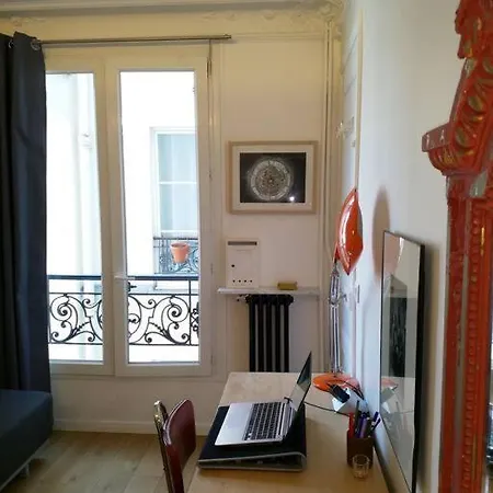 9e, Rue Des Martyrs, Calme & Lumineux דירה פריז