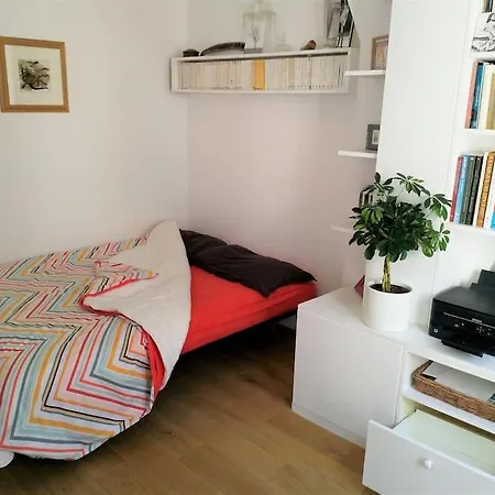 9e, Rue Des Martyrs, Calme & Lumineux *